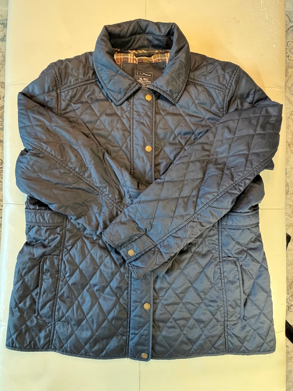 L.L. Bean Quilted Puffer Jacket in Navy Blue ~ XLarge